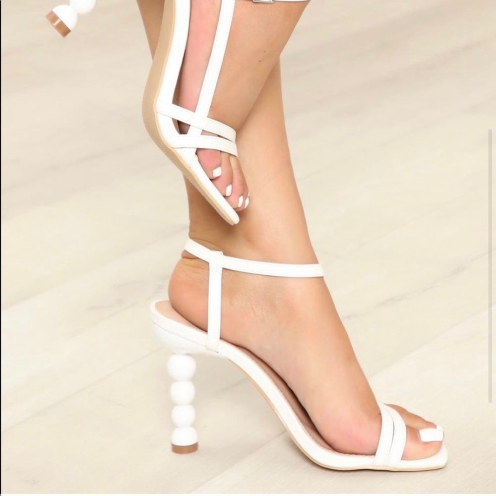 Fashion Nova white/off-white heels 8.5